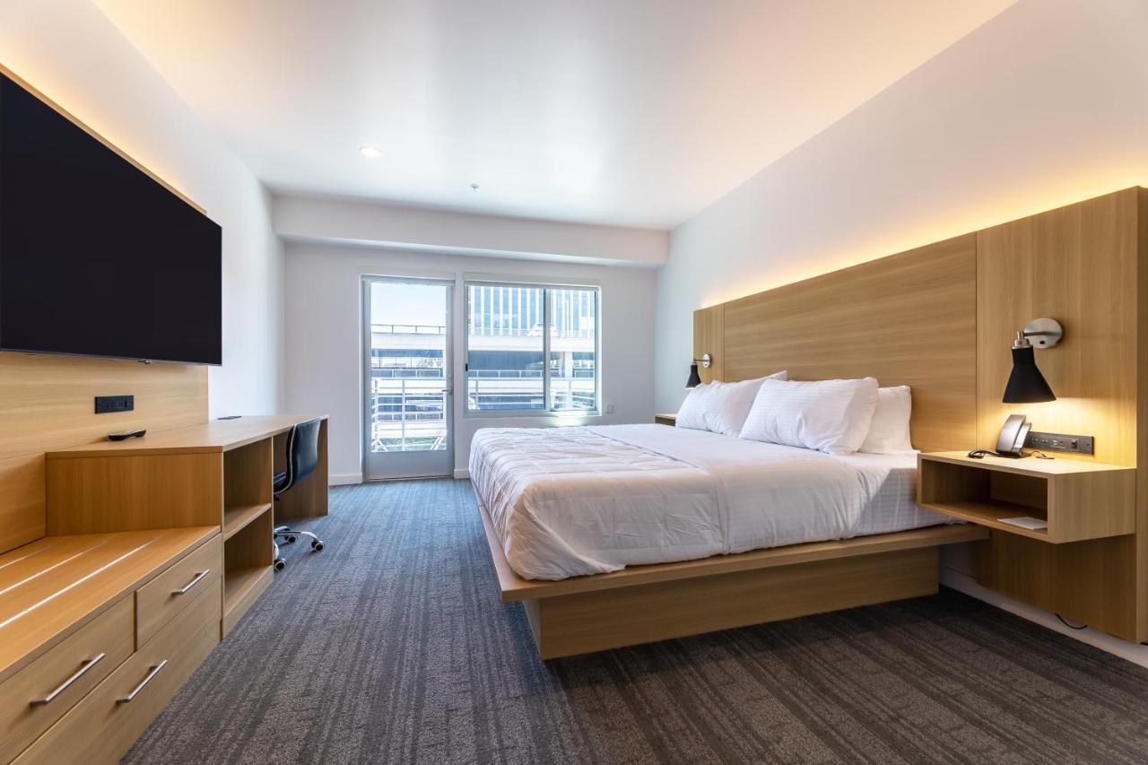 Hotel Mai Downtown Лонг Бич Номер фото